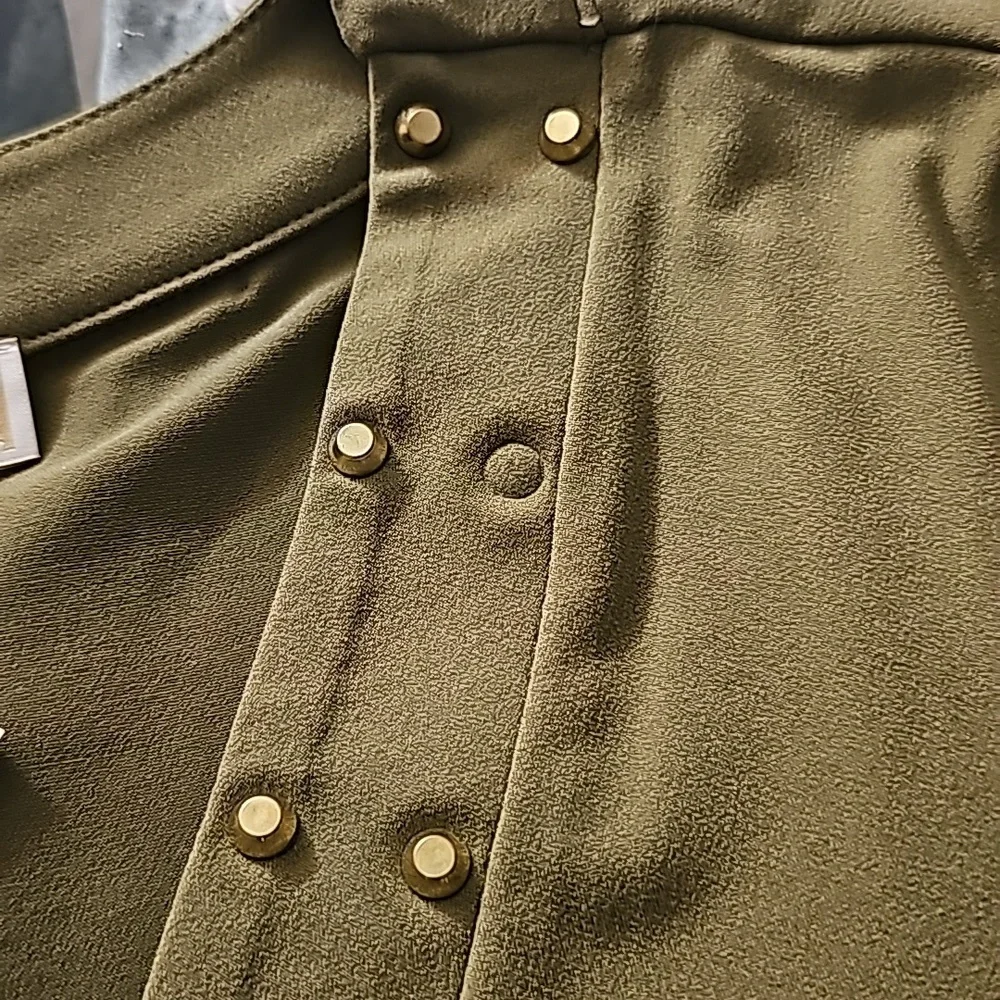 Michael Kors NWT Green Shirt Size M - Picture 4 of 6